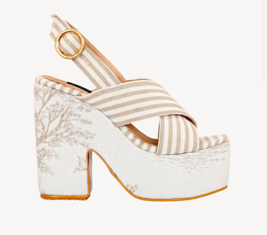 MARIANA BEIGE