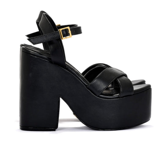 DANNA BLACK