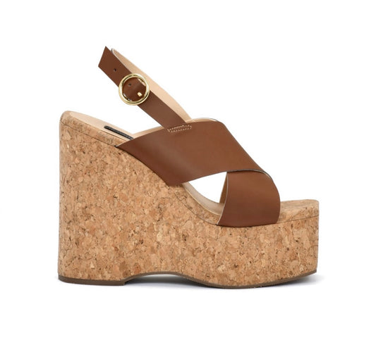 AMBAR BROWN